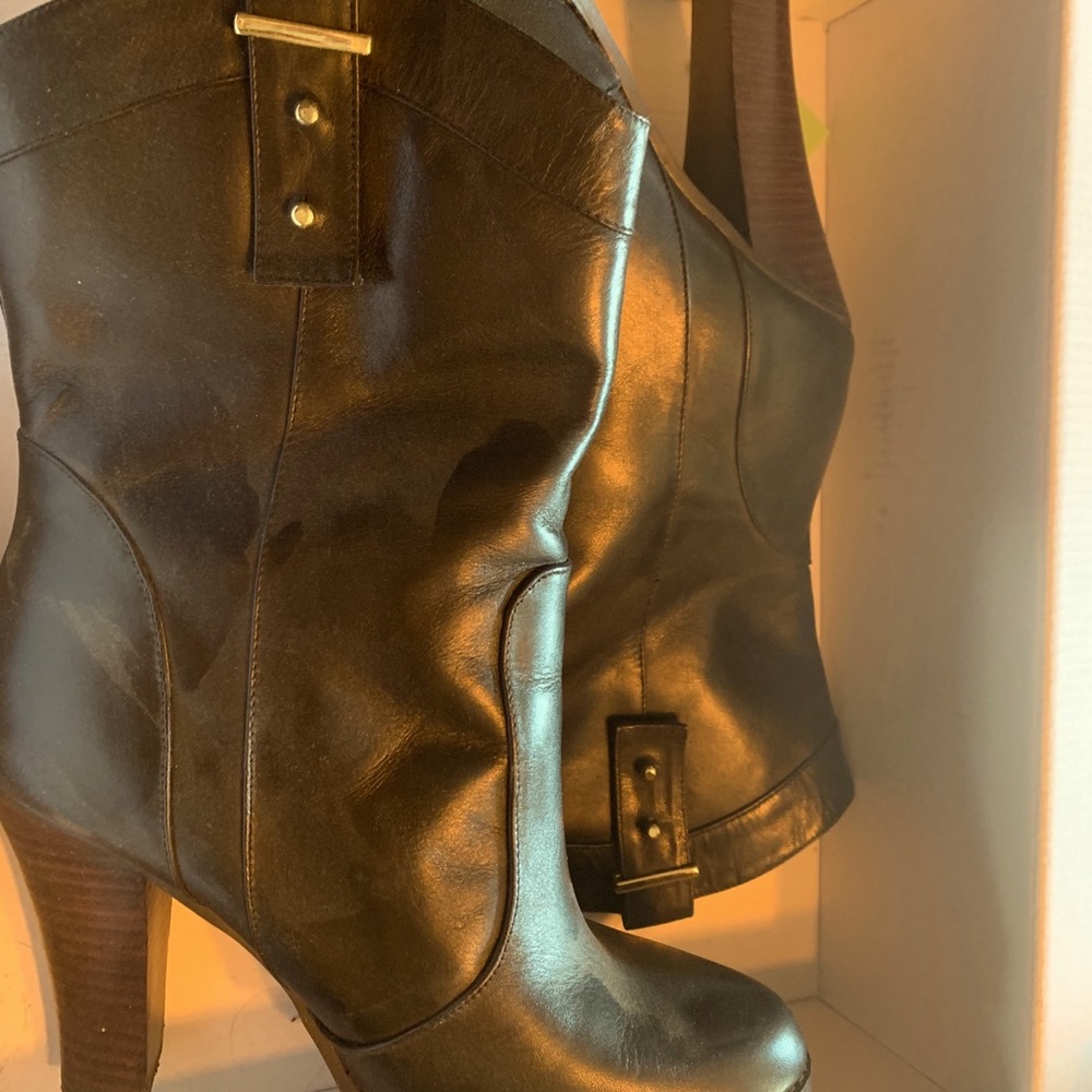 Colin Stuart Slip On Boot Never Worn - image 1